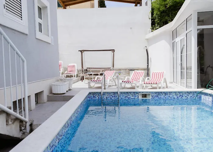 Vibe With Pool فيلة *