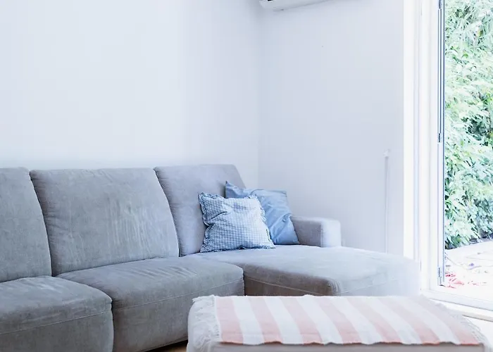 וילה Vibe With Pool