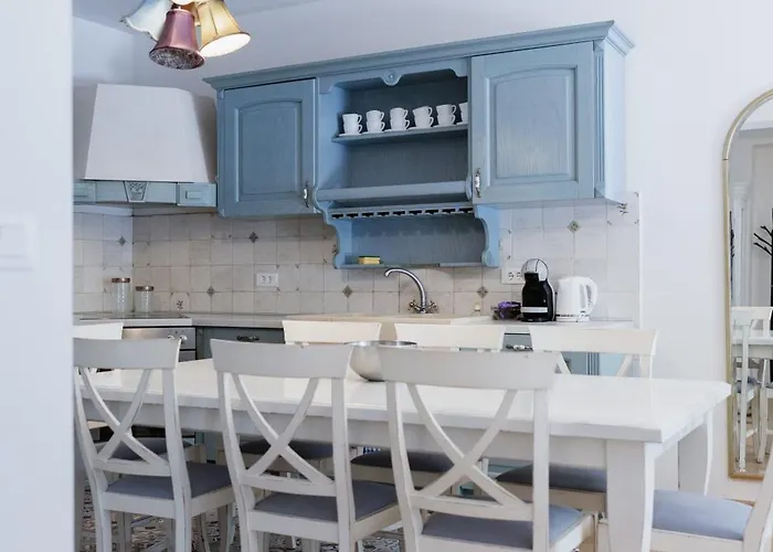 Vibe With Pool * ספליט